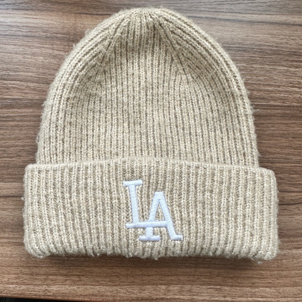 LA Express Hat Toque Size O/S